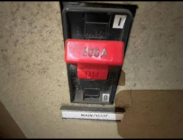 INDUSTRIAL PROPERTY TO RENT IN HENNOPSPARK